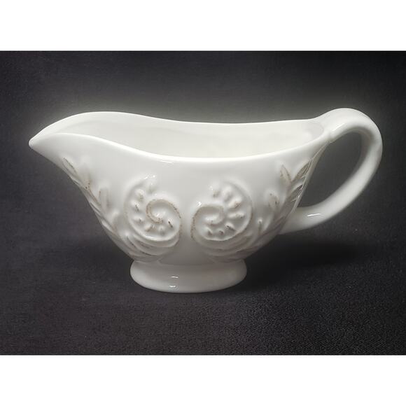 Avon Vintage Gravy Boat / Serving Bowl Dish with Scroll Design Kitchen Decor - Picture 13 of 13
